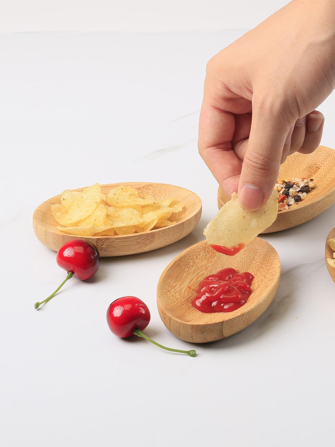 Mini Serving Dishes, Bamboo Small Appetizer Plates for Desserts/Charcuterie/Snacks, Dipping Sauce Bowls Set for Condiments/Spice/Tomato Sauce, Mini Sushi Plates, 1 Oz 6 Pcs